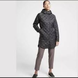 Athleta Whisper Featherless Jacket